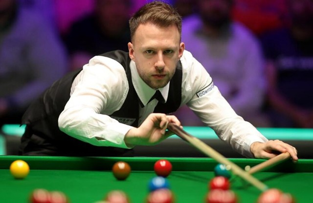 赛季中表现 赛季中表现